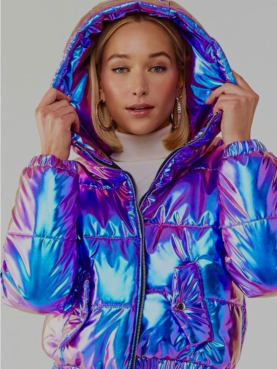 Forever 21 Jackets & Blazers - NWT Forever 21 Metallic Puffer Jacket